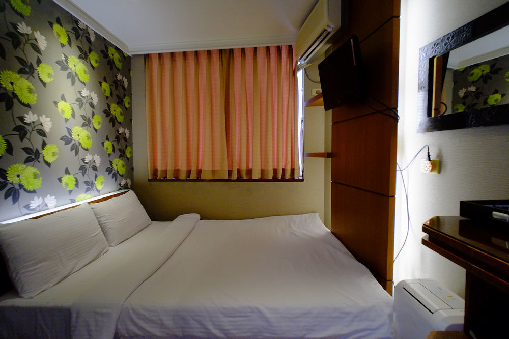Chiu Chunt Dint B&B Джиуфен Екстериор снимка