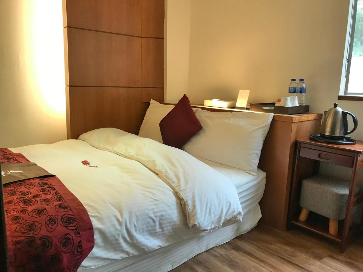 Chiu Chunt Dint B&B Джиуфен Екстериор снимка