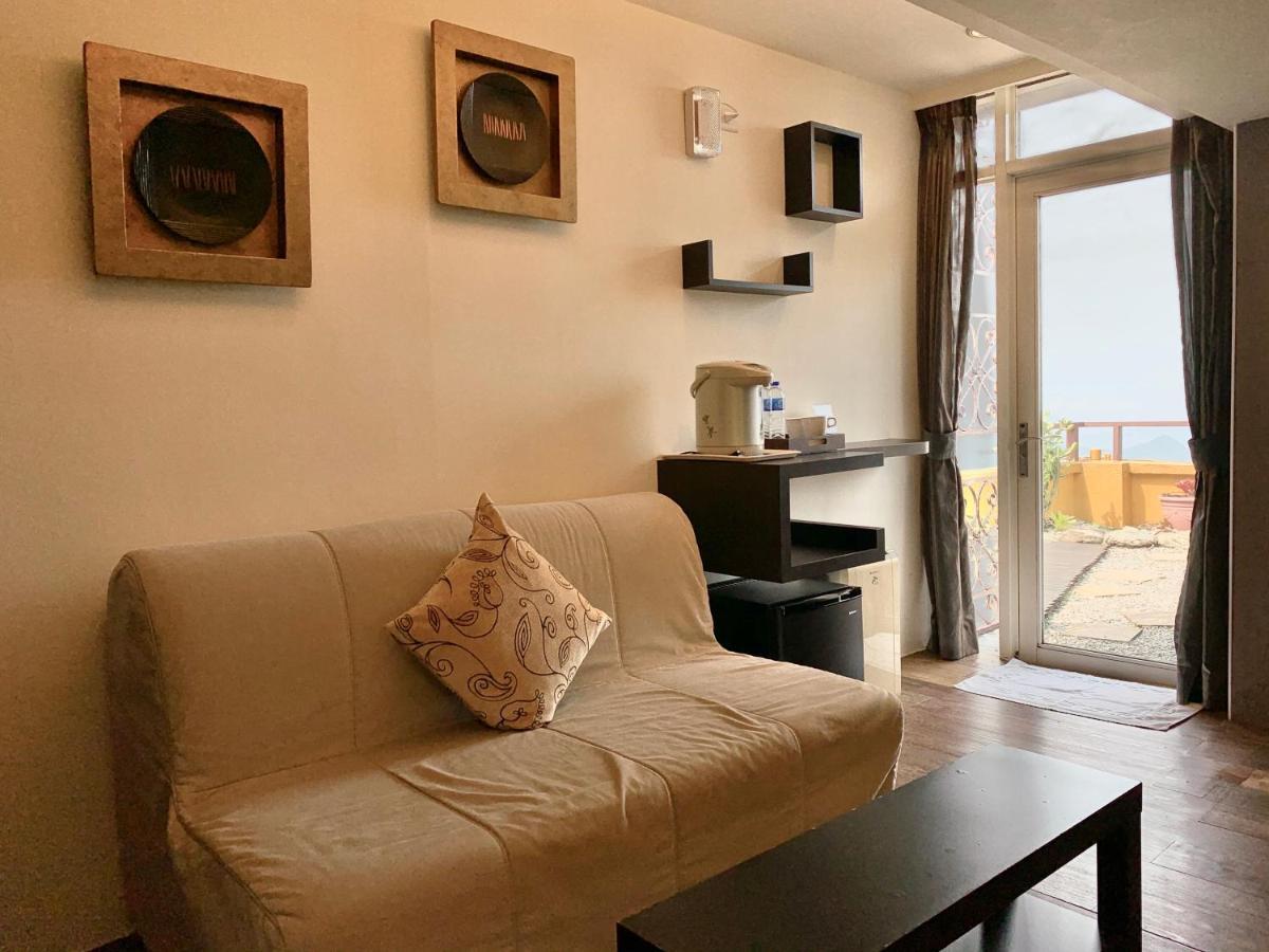 Chiu Chunt Dint B&B Джиуфен Екстериор снимка